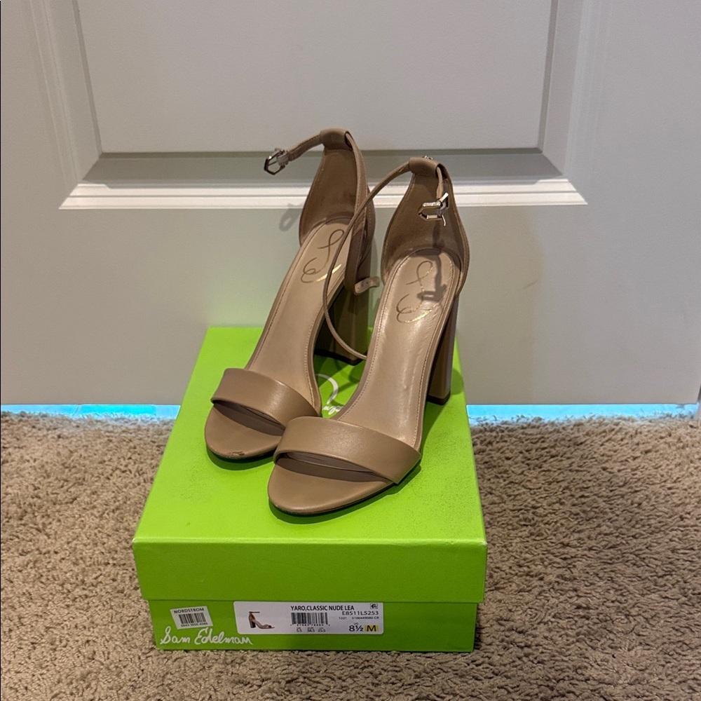 Sam Edelman Women's Beige Heeled Sandals
